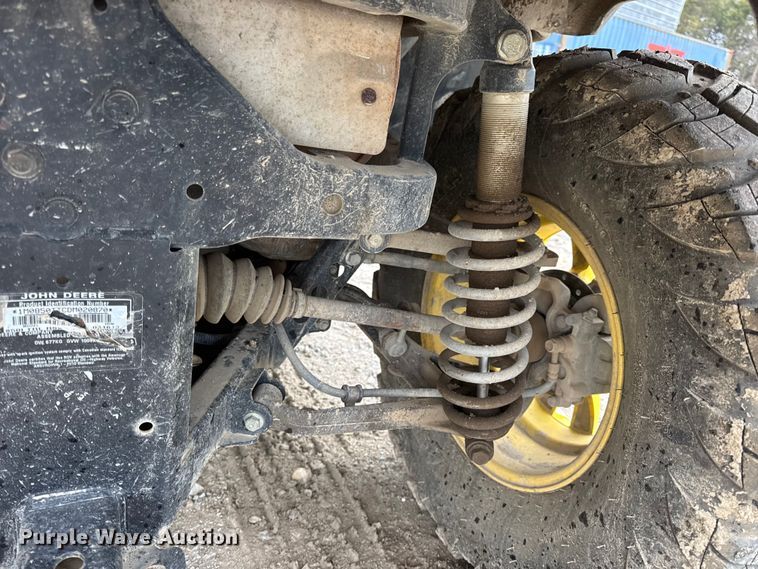 image for item EN0857 2013 John Deere RSX850I utility vehicle