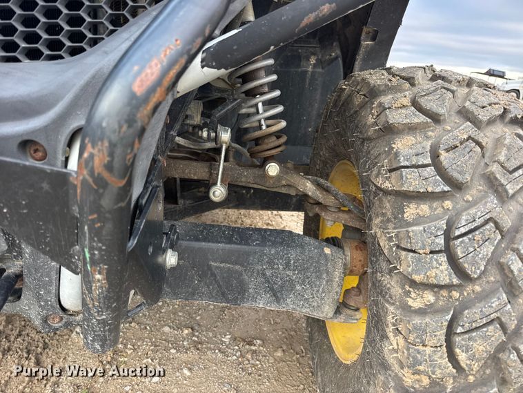 image for item EN0857 2013 John Deere RSX850I utility vehicle