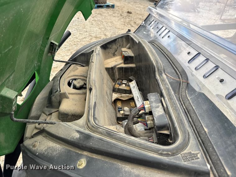 image for item EN0857 2013 John Deere RSX850I utility vehicle