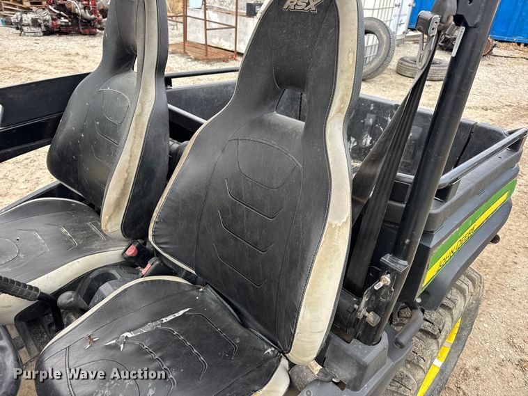 image for item EN0857 2013 John Deere RSX850I utility vehicle