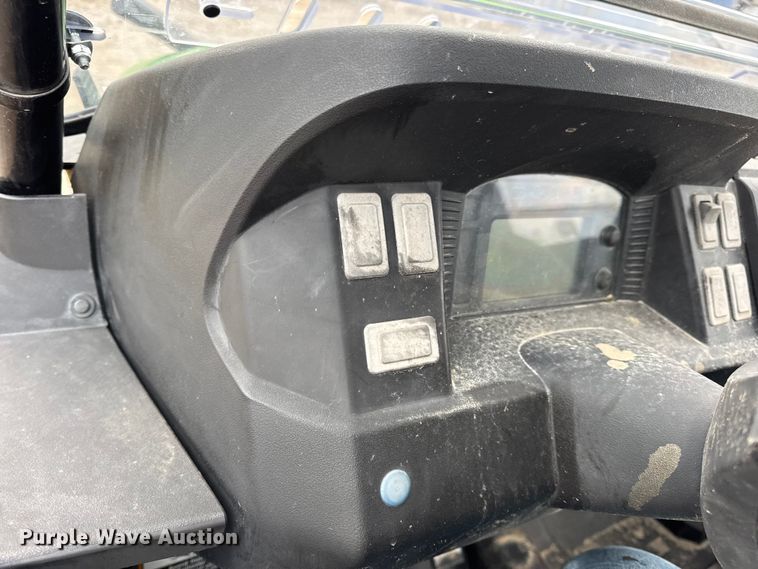 image for item EN0857 2013 John Deere RSX850I utility vehicle