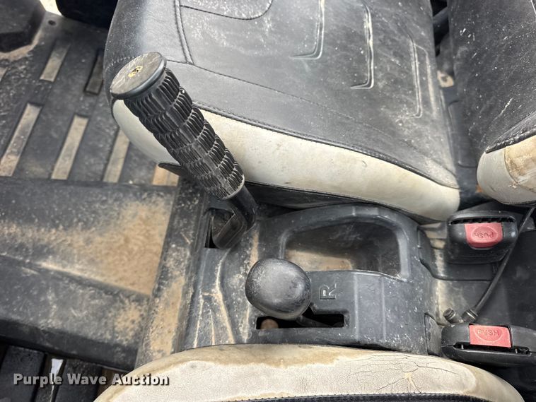 image for item EN0857 2013 John Deere RSX850I utility vehicle