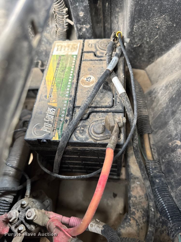 image for item EN0857 2013 John Deere RSX850I utility vehicle