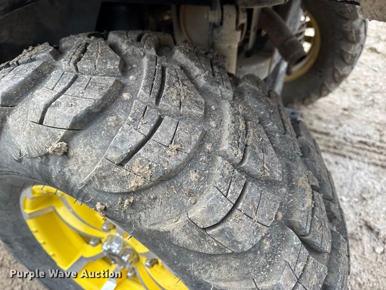 image for item EN0857 2013 John Deere RSX850I utility vehicle