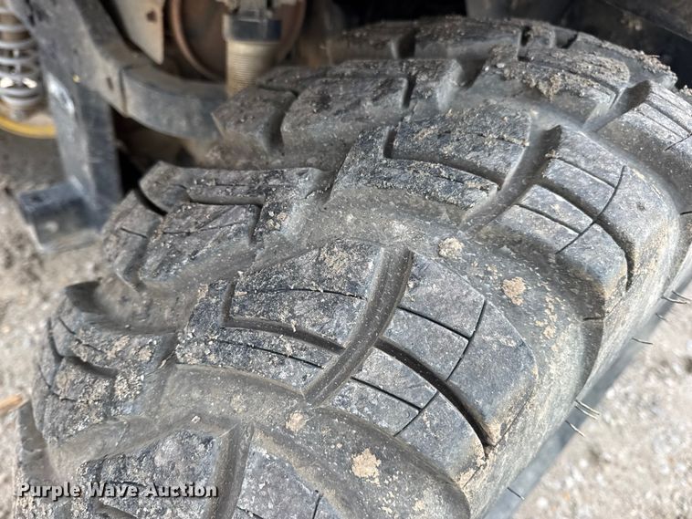 image for item EN0857 2013 John Deere RSX850I utility vehicle