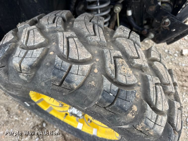 image for item EN0857 2013 John Deere RSX850I utility vehicle