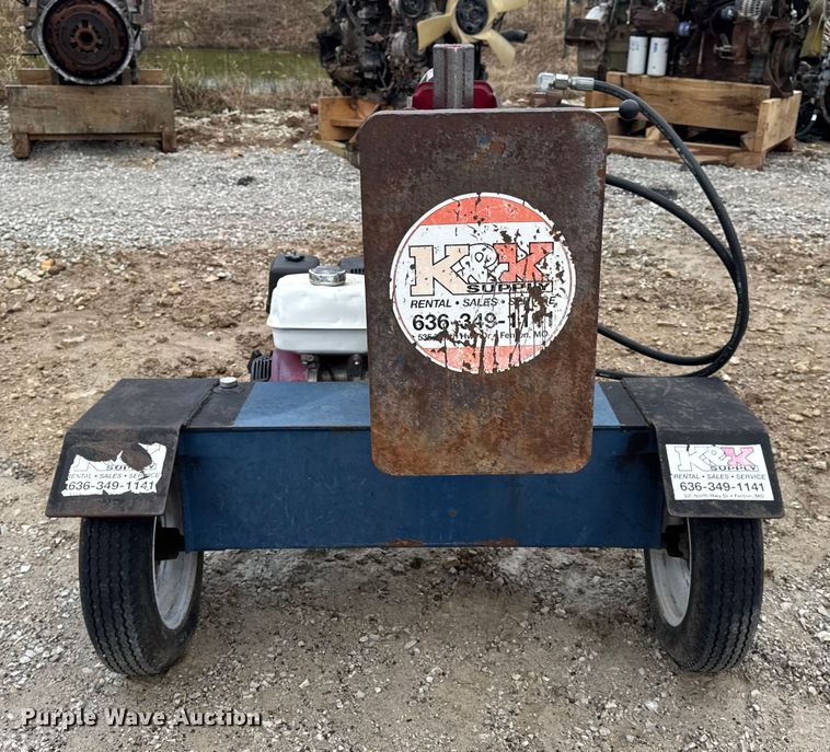image for item EN0859 2013 Iron & Oak log splitter