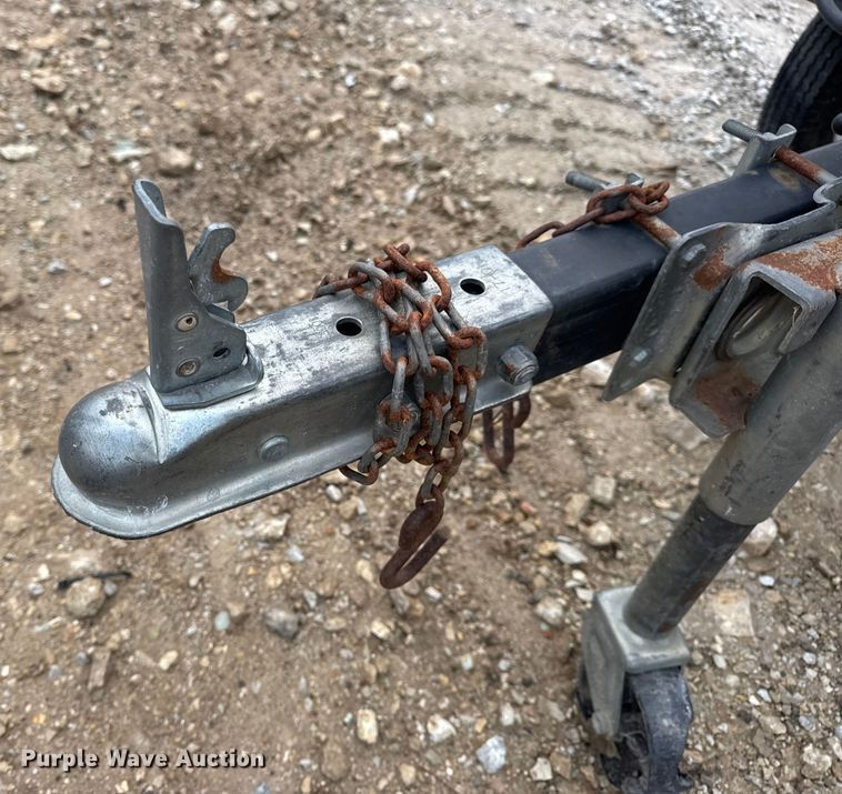 image for item EN0859 2013 Iron & Oak log splitter