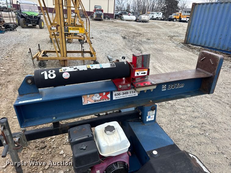 image for item EN0859 2013 Iron & Oak log splitter