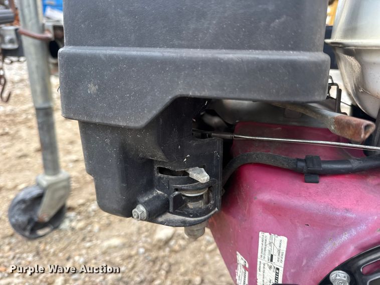 image for item EN0859 2013 Iron & Oak log splitter