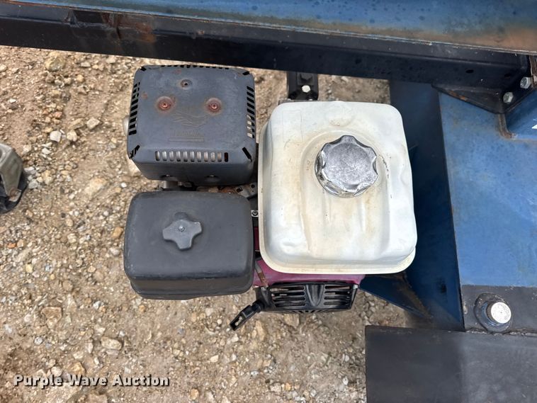 image for item EN0859 2013 Iron & Oak log splitter