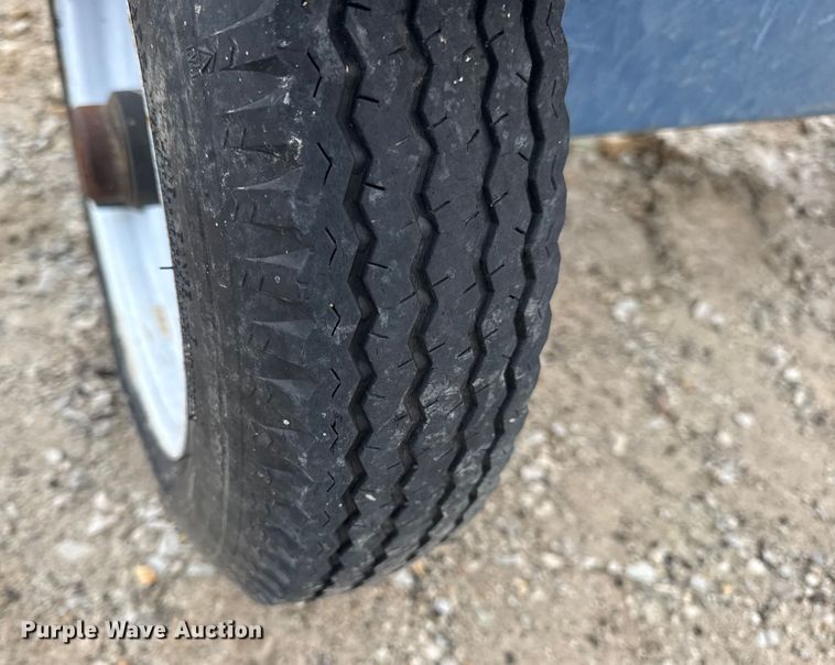 image for item EN0859 2013 Iron & Oak log splitter