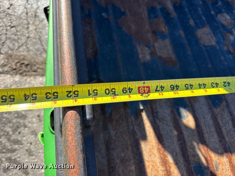 image for item EN0869 2014 John Deere 825I utility vehicle