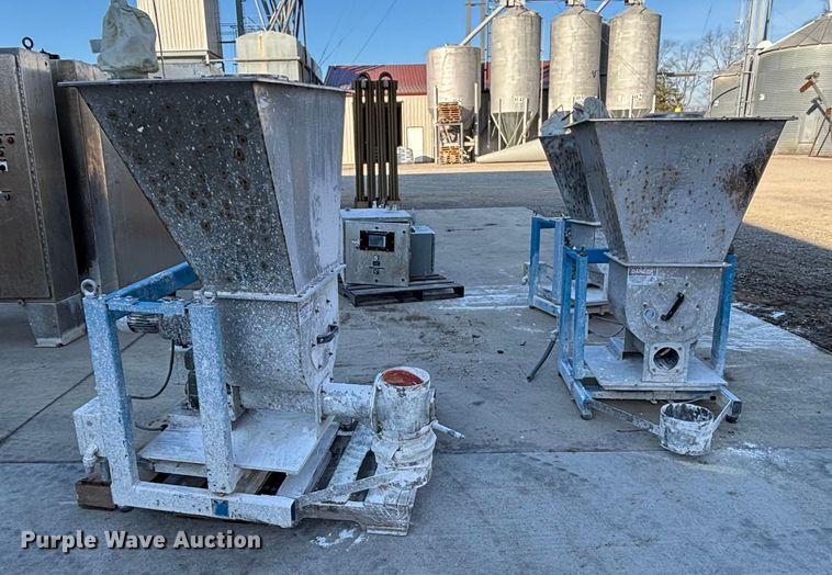 image for item EN5936 (3) Brabender Technologie Inc. H32-DSR103/150 single screw feeders