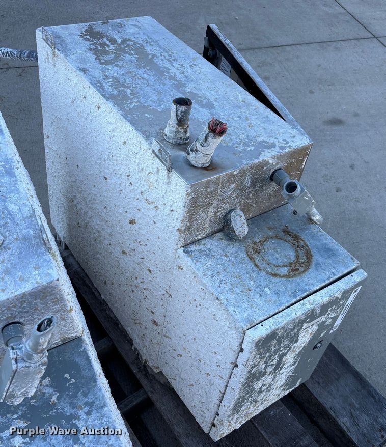 image for item EN5939 (2) electrical control cabinets