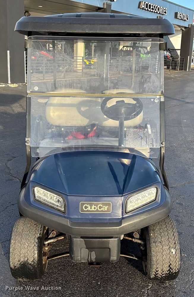image for item EN5941 Club Car Tempo golf cart
