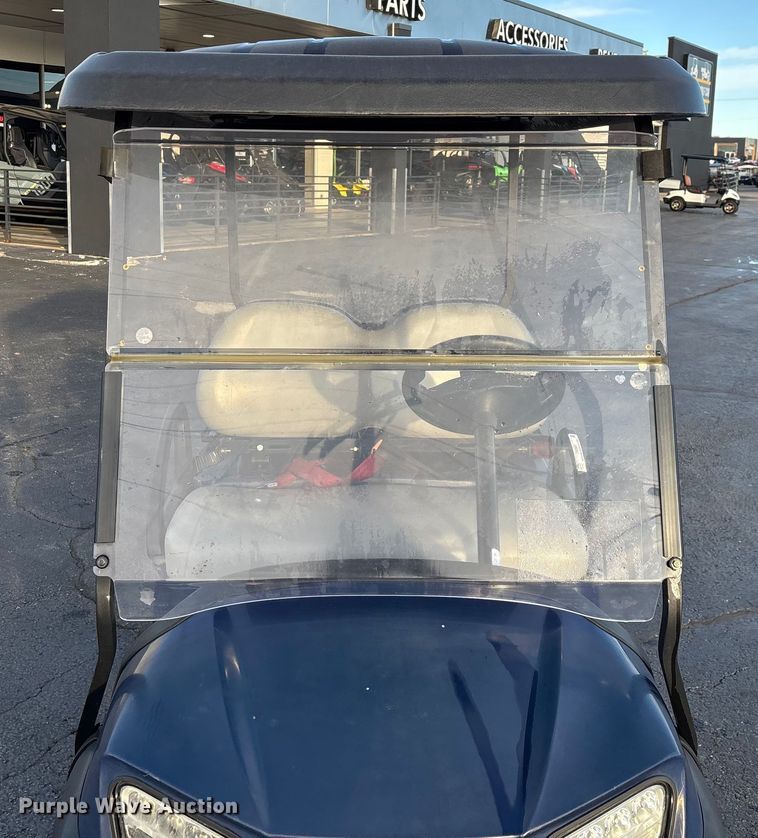 image for item EN5941 Club Car Tempo golf cart