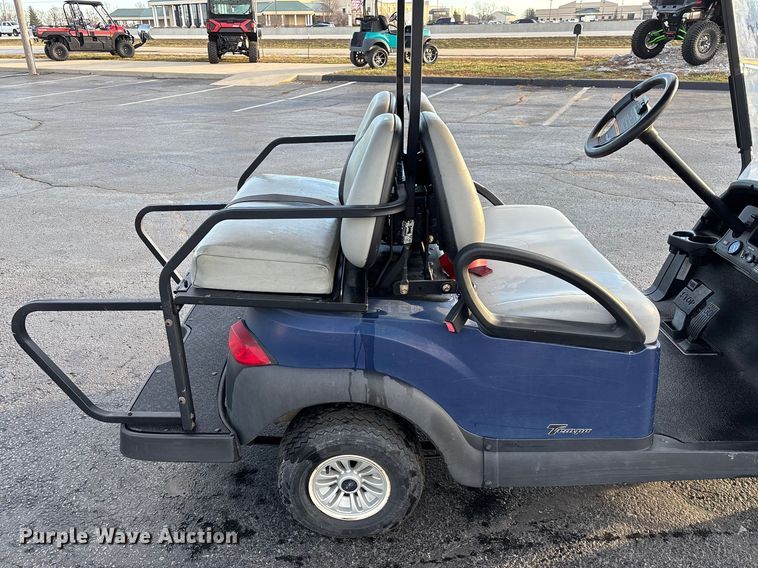 image for item EN5941 Club Car Tempo golf cart
