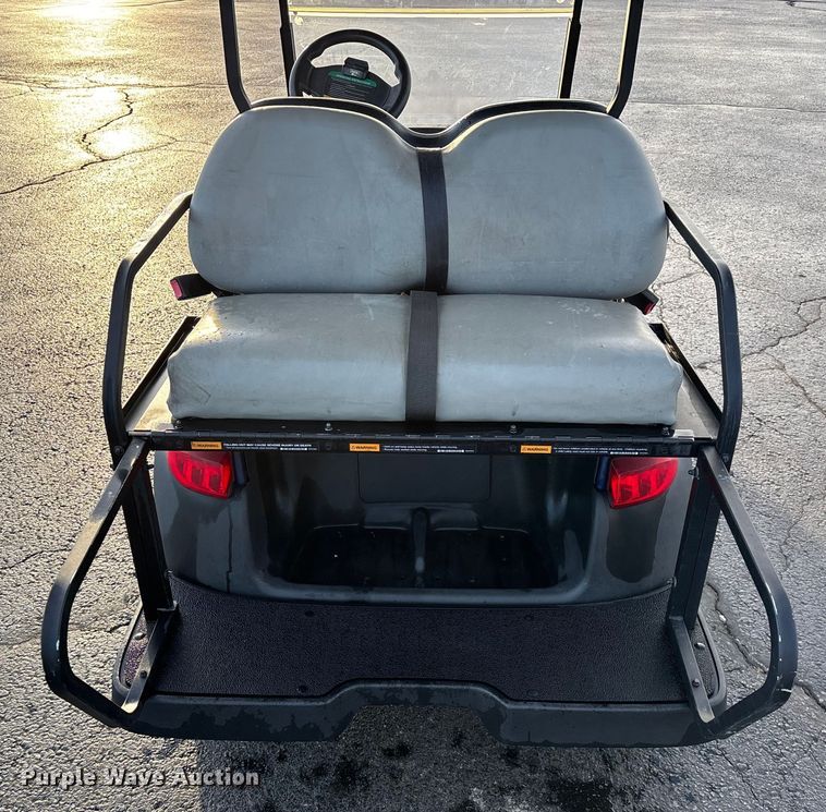 image for item EN5941 Club Car Tempo golf cart