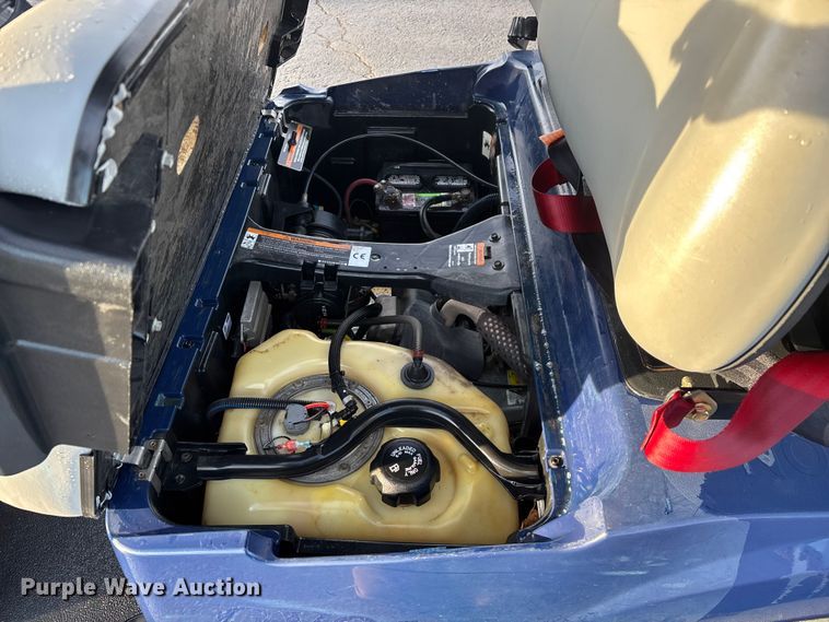 image for item EN5941 Club Car Tempo golf cart