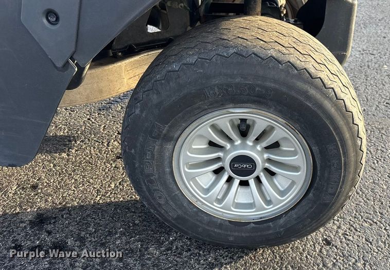 image for item EN5941 Club Car Tempo golf cart