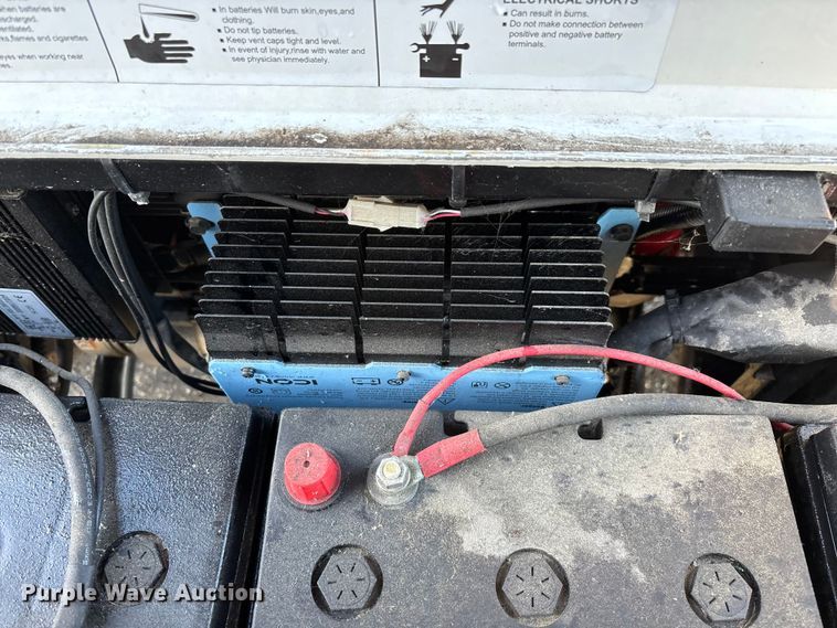 image for item EN5942 Icon LT-A617.2 golf cart