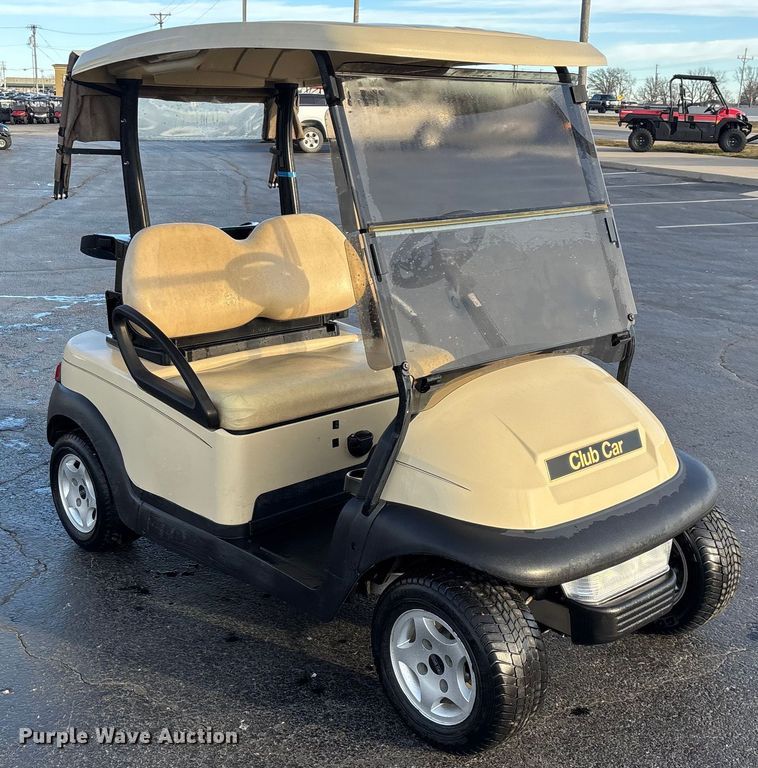 image for item EN5943 Club Car golf cart