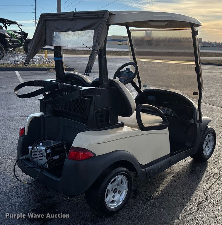 image for item EN5943 Club Car golf cart