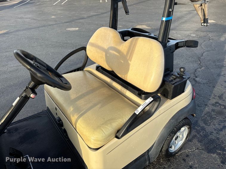 image for item EN5943 Club Car golf cart