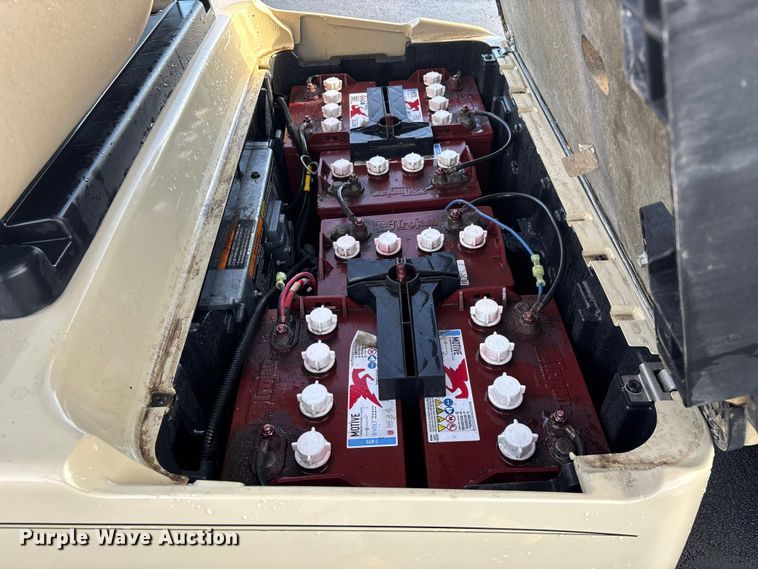 image for item EN5943 Club Car golf cart