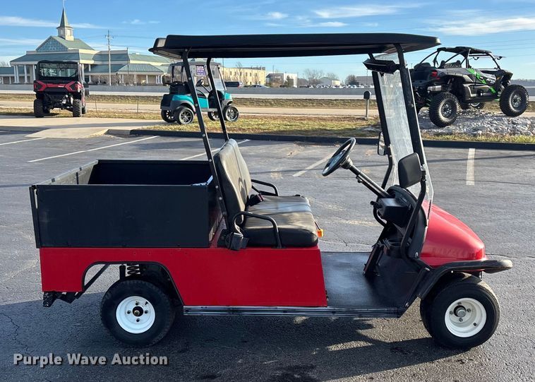 image for item EN5944 Columbia golf cart