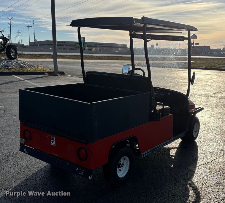 image for item EN5944 Columbia golf cart