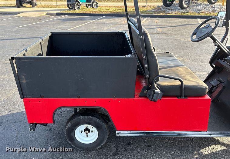 image for item EN5944 Columbia golf cart