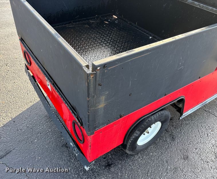 image for item EN5944 Columbia golf cart