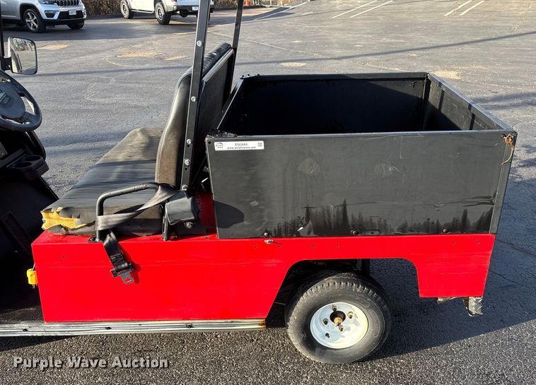 image for item EN5944 Columbia golf cart