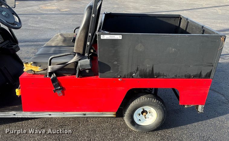image for item EN5944 Columbia golf cart