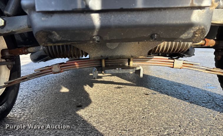 image for item EN5944 Columbia golf cart