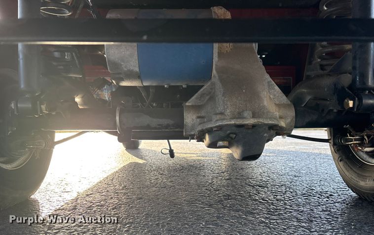 image for item EN5944 Columbia golf cart