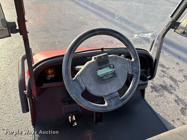 image for item EN5944 Columbia golf cart