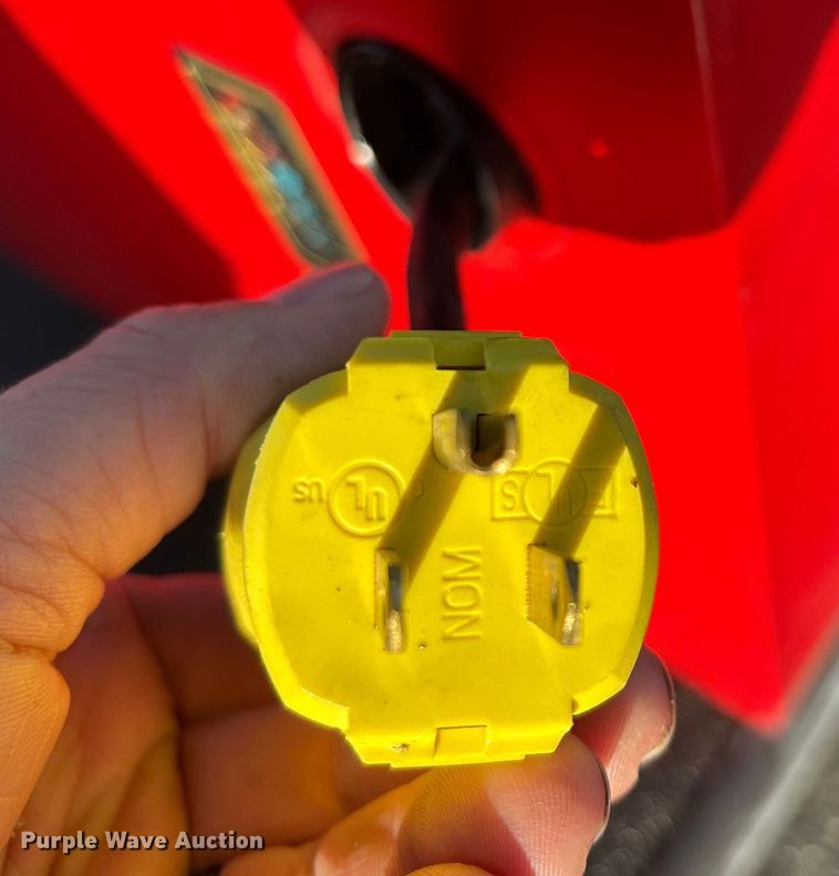 image for item EN5944 Columbia golf cart