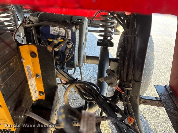 image for item EN5944 Columbia golf cart