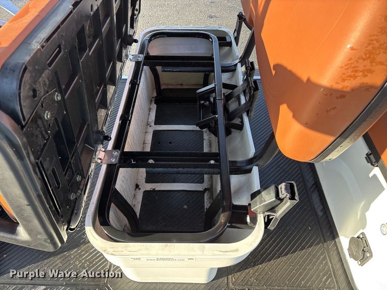 image for item EN5945 Icon LT-B627.4+2-C0M golf cart