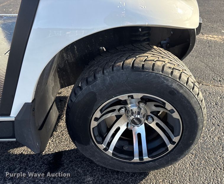 image for item EN5945 Icon LT-B627.4+2-C0M golf cart