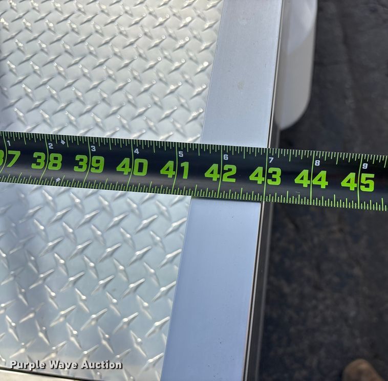 image for item EN5947 Icon LT-B627.H8-C0M golf cart