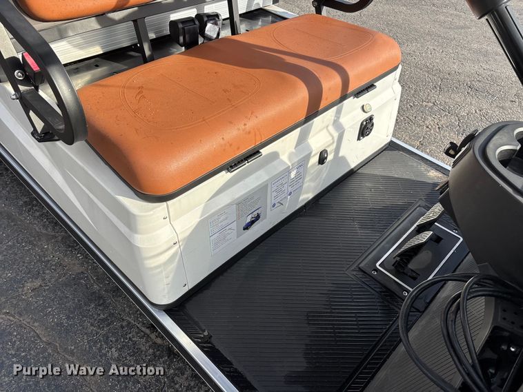 image for item EN5947 Icon LT-B627.H8-C0M golf cart