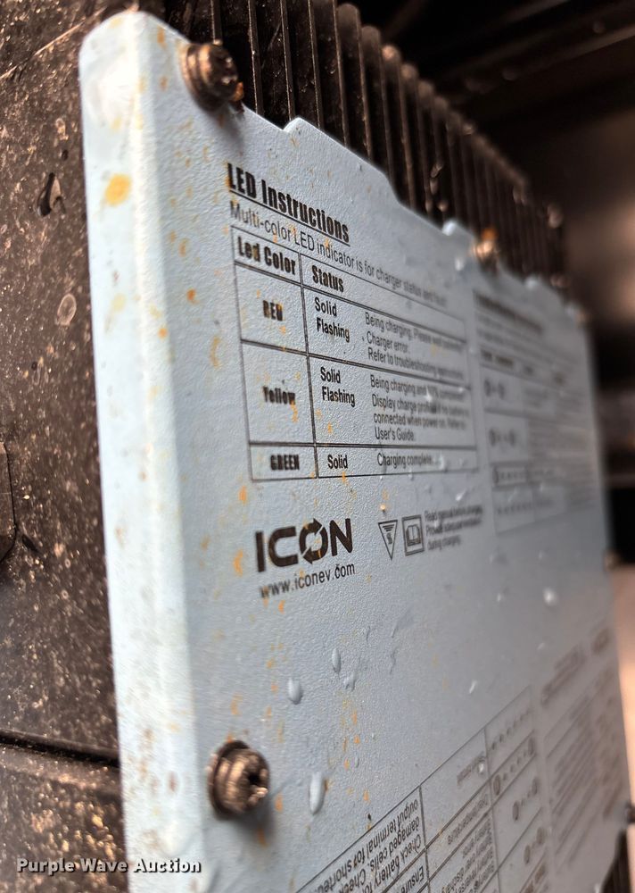 image for item EN5947 Icon LT-B627.H8-C0M golf cart