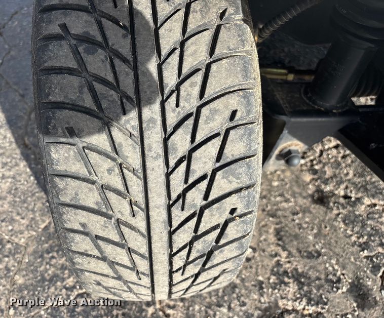 image for item EN5947 Icon LT-B627.H8-C0M golf cart