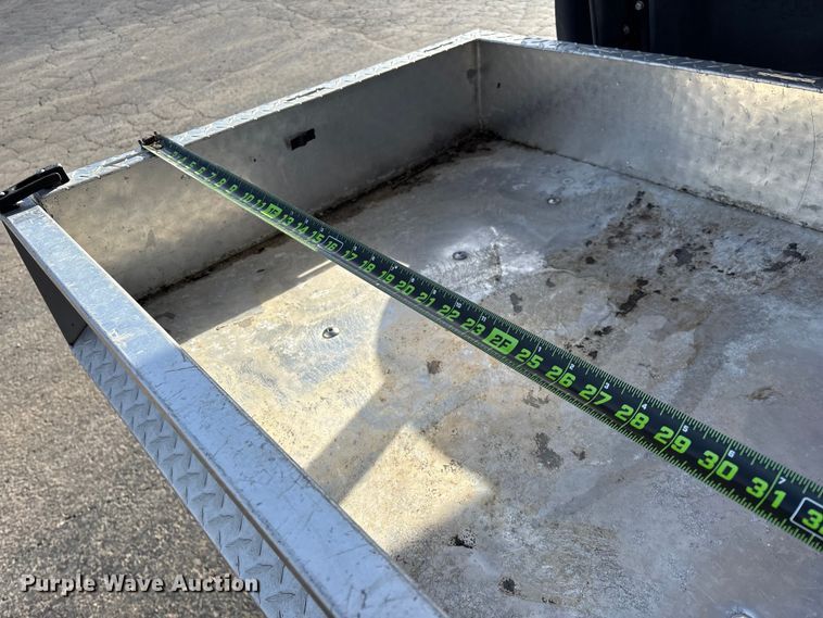 image for item EN5948 Yamaha golf cart