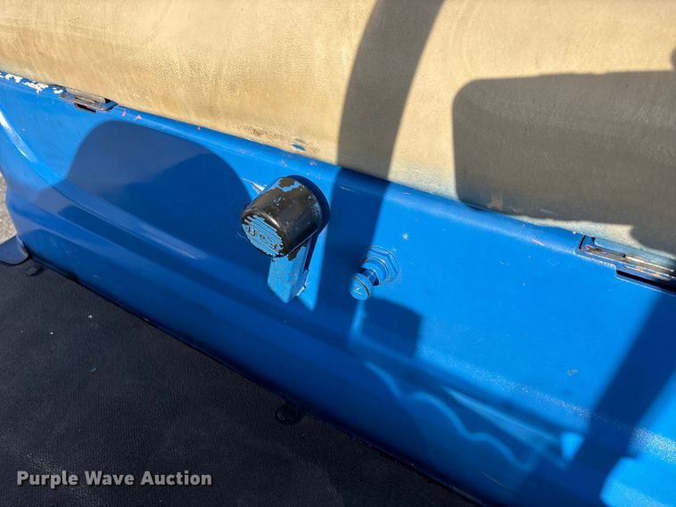 image for item EN5948 Yamaha golf cart