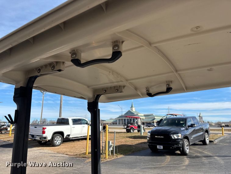 image for item EN5948 Yamaha golf cart